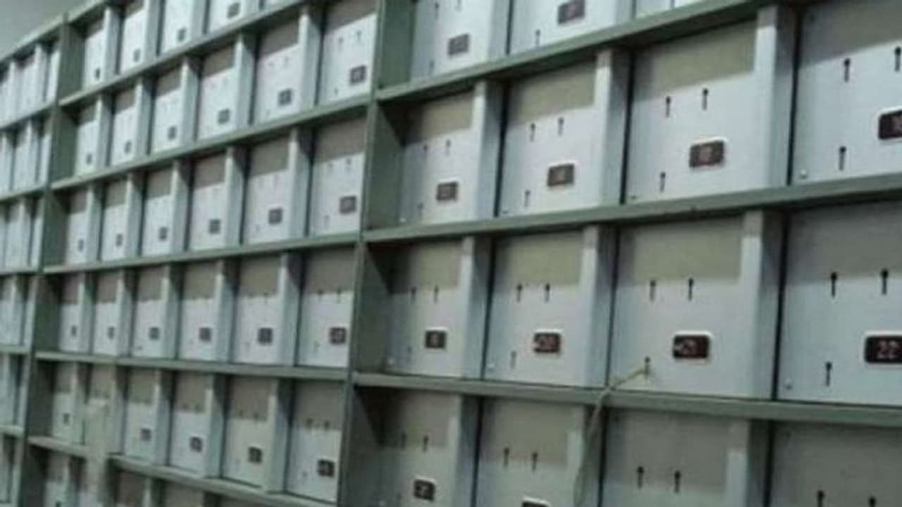 जांच में हुआ खुलासा पीएनबी में पहले भी टूट चुके हैं लाकर, एडीसीपी ने मांगा रिकार्ड जांच में हुआ खुलासा पीएनबी में पहले भी टूट चुके हैं लाकर, एडीसीपी ने मांगा रिकार्ड