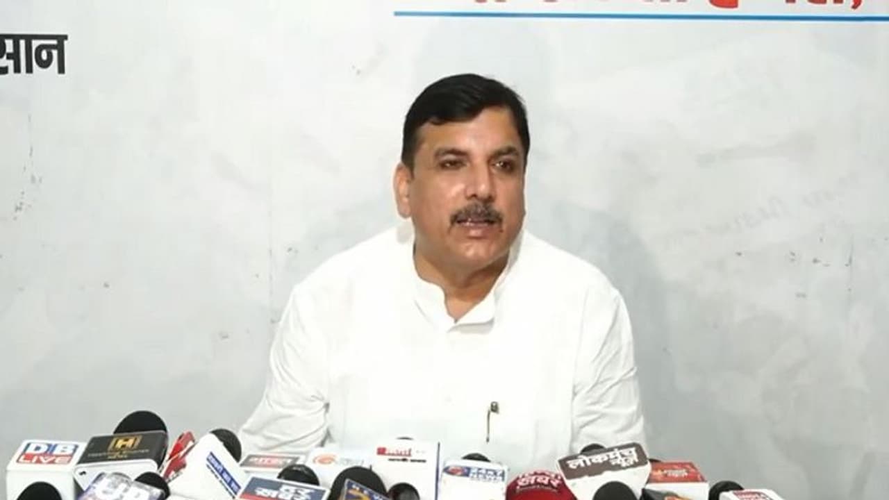 निकाय चुनाव मजबूती से लड़ेगी आप, तिरंगा शाखा और मोहल्ला प्रभारी के जरिए घर घर तक होगी पहुंच