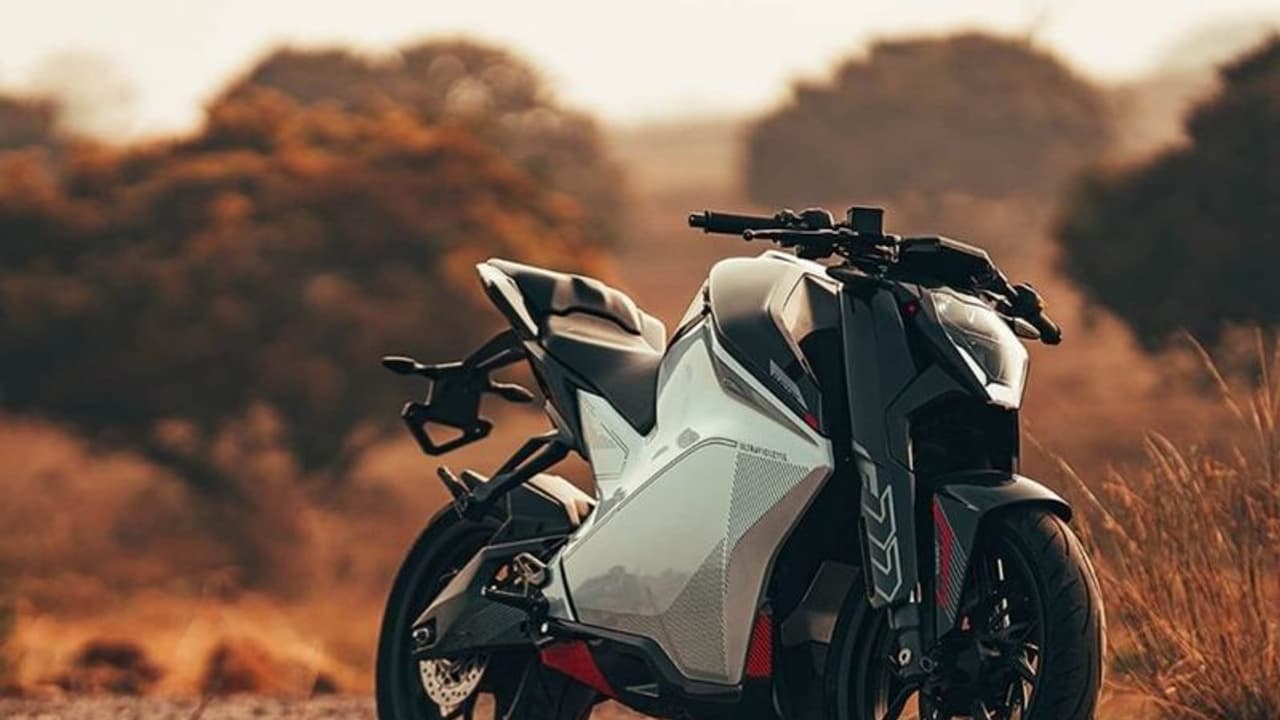 Svitch CSR 762 : വരുന്നൂ, സ്വിച്ച് CSR 762 ഇലക്ട്രിക് മോട്ടോർബൈക്ക്, റേഞ്ച് 120 കിമീ Svitch CSR 762 : വരുന്നൂ, സ്വിച്ച് CSR 762 ഇലക്ട്രിക് മോട്ടോർബൈക്ക്, റേഞ്ച് 120 കിമീ