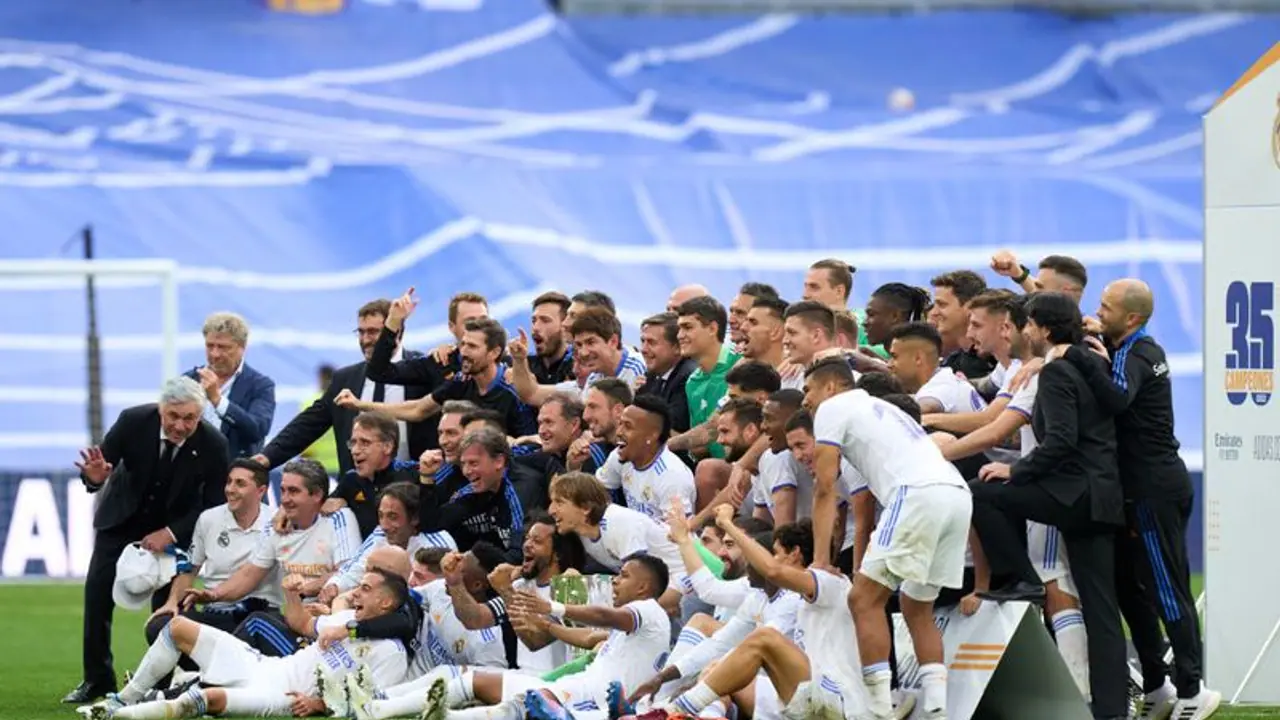 സ്പെയ്നില് റയല് മാഡ്രിഡിന് കിരീടം; പ്രീമിയര് ലീഗില് സിറ്റി, ലിവര്പൂള് ഇഞ്ചോടിഞ്ച് പോരാട്ടം സ്പെയ്നില് റയല് മാഡ്രിഡിന് കിരീടം; പ്രീമിയര് ലീഗില് സിറ്റി, ലിവര്പൂള് ഇഞ്ചോടിഞ്ച് പോരാട്ടം