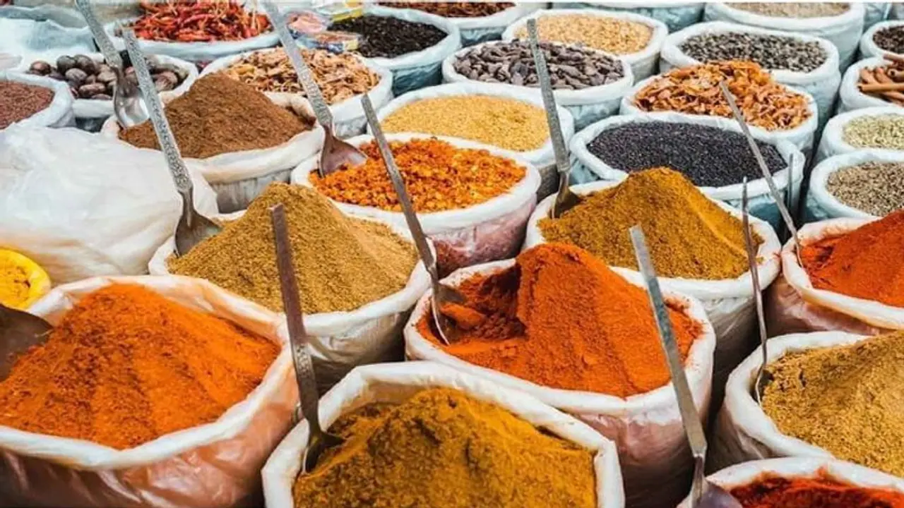 पिंक सिटी जयपुर में लगा देश का एकमात्र मसालों का मेला, जानिए क्यो हैं खास , जिसे देखने दूर दूर से आ रहे लोग पिंक सिटी जयपुर में लगा देश का एकमात्र मसालों का मेला, जानिए क्यो हैं खास , जिसे देखने दूर दूर से आ रहे लोग