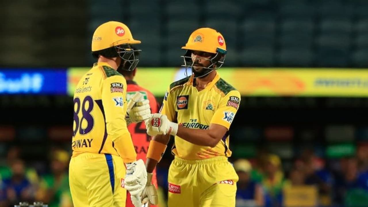 IPL 2022 ಧೋನಿ ನಾಯಕತ್ವದ ಬೆನ್ನಲ್ಲೇ ಬದಲಾಯ್ತು ಅದೃಷ್ಠ, 99 ರನ್ ಸಿಡಿಸಿದ ರುತರಾಜ್ ! IPL 2022 ಧೋನಿ ನಾಯಕತ್ವದ ಬೆನ್ನಲ್ಲೇ ಬದಲಾಯ್ತು ಅದೃಷ್ಠ, 99 ರನ್ ಸಿಡಿಸಿದ ರುತರಾಜ್ !