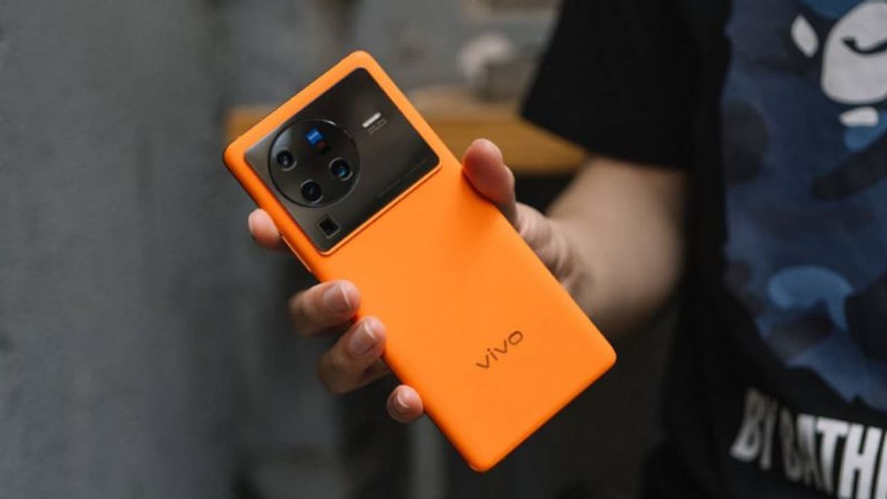 60x डिजिटल जूम और धांसू डिजाइन के साथ इस दिन इंडिया में लॉन्च होगा Vivo X80 Series स्मार्टफोन, जाने कीमत 60x डिजिटल जूम और धांसू डिजाइन के साथ इस दिन इंडिया में लॉन्च होगा Vivo X80 Series स्मार्टफोन, जाने कीमत