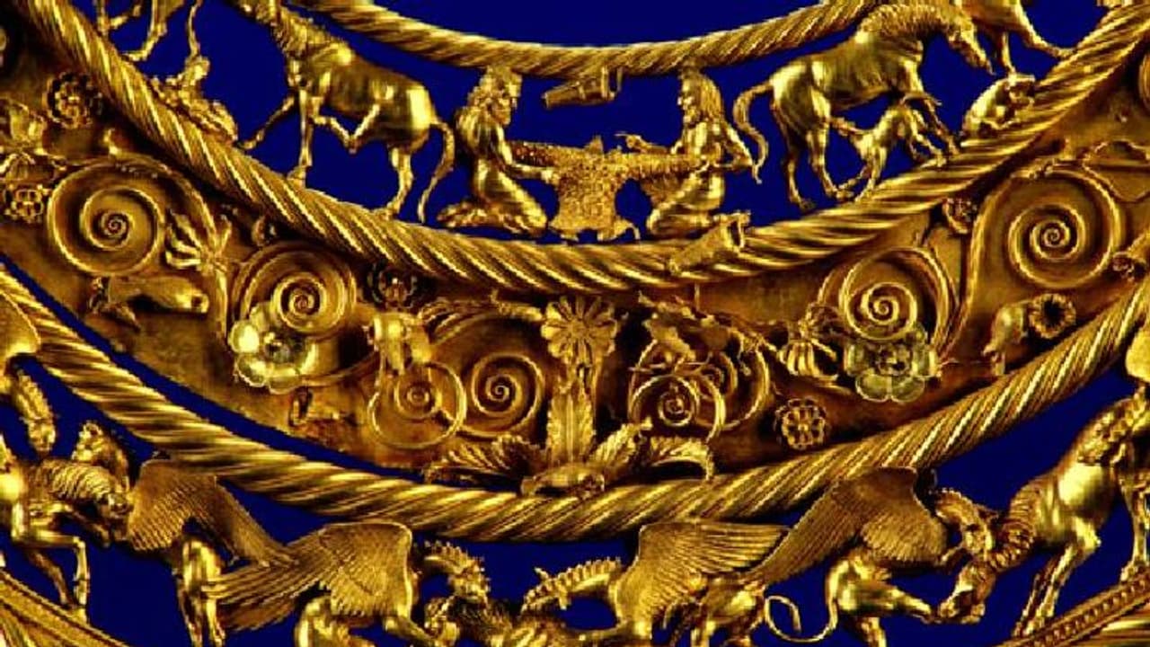 യുക്രൈനിലെ മ്യൂസിയം കൊള്ളയടിച്ചു, റഷ്യൻ സൈനികർ 2,300 വർഷം പഴക്കമുള്ള സ്വർണം കടത്തിയെന്ന് യുക്രൈനിലെ മ്യൂസിയം കൊള്ളയടിച്ചു, റഷ്യൻ സൈനികർ 2,300 വർഷം പഴക്കമുള്ള സ്വർണം കടത്തിയെന്ന്