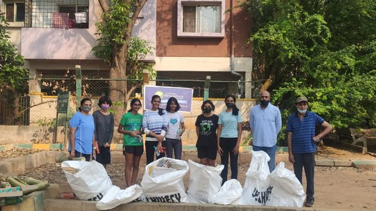 ನಮ್ಮ ಬೆಂಗಳೂರು ಪ್ರತಿಷ್ಠಾನದಿಂದ ದೊಡ್ಡನಕುಂದಿ ಕೆರೆ ಸ್ವಚ್ಚತಾ ಕಾರ್ಯ, ಸ್ಥಳೀಯರಿಂದ ಮೆಚ್ಚುಗೆ! ನಮ್ಮ ಬೆಂಗಳೂರು ಪ್ರತಿಷ್ಠಾನದಿಂದ ದೊಡ್ಡನಕುಂದಿ ಕೆರೆ ಸ್ವಚ್ಚತಾ ಕಾರ್ಯ, ಸ್ಥಳೀಯರಿಂದ ಮೆಚ್ಚುಗೆ!