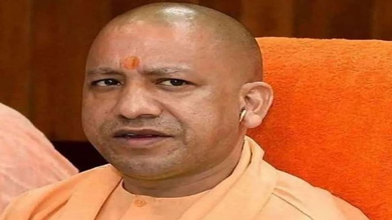 03 मई से 3 दिवसीय उत्तराखंड दौरे पर सीएम योगी, पैतृक गांव पंचूर जाकर पूरा करेंगे मां बहन से किया वादा