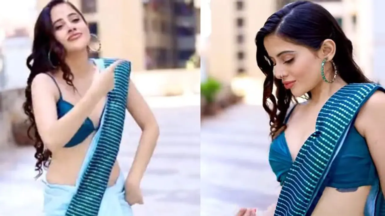 Urfi Javed ने शिमर साड़ी पहन दिखाईं कातिलाना अदाएं, फैंस को दीं EID 2022 की बधाई, देखें Video Urfi Javed ने शिमर साड़ी पहन दिखाईं कातिलाना अदाएं, फैंस को दीं EID 2022 की बधाई, देखें Video