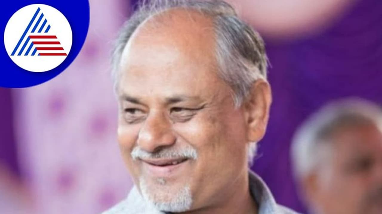 Professor Recruitment Scam ಪ್ರೊ. ನಾಗರಾಜ್ ವಿರುದ್ಧ ಶಿಸ್ತು ಕ್ರಮಕ್ಕೆ ಒತ್ತಾಯ Professor Recruitment Scam ಪ್ರೊ. ನಾಗರಾಜ್ ವಿರುದ್ಧ ಶಿಸ್ತು ಕ್ರಮಕ್ಕೆ ಒತ್ತಾಯ