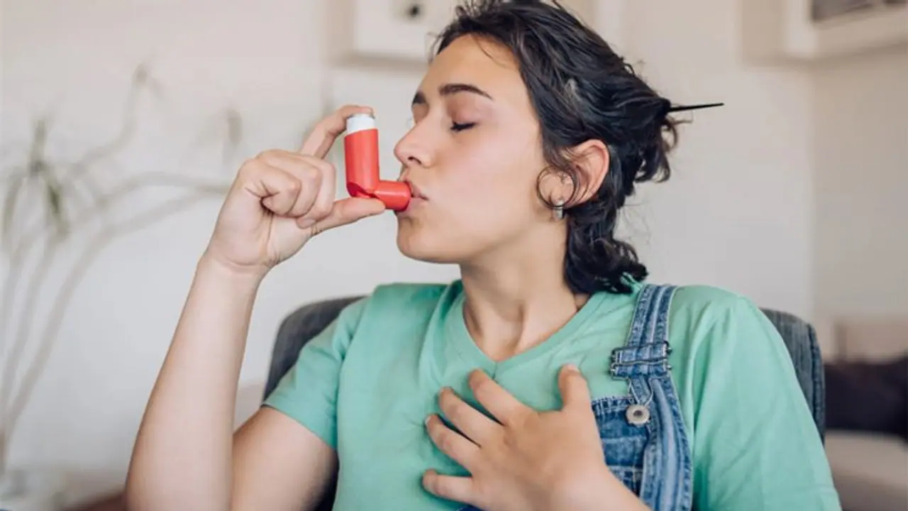 Delhi air pollution: 7 superfoods to boost your lung health