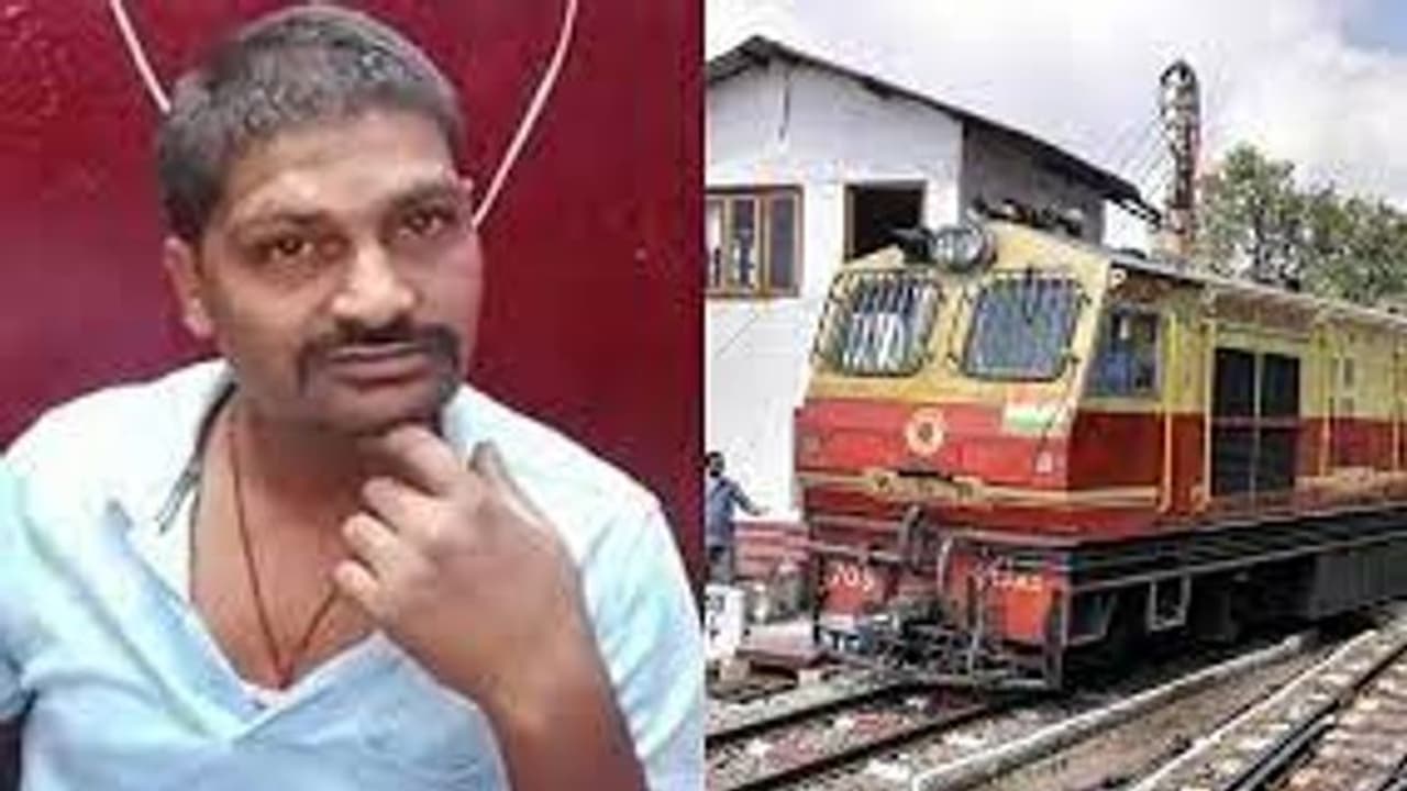 அட கடவுளே.. இப்படி பண்ணுவாங்களா..! மது குடிப்பதற்காக ரயிலை நிறுத்திவிட்டு சென்ற ஓட்டுநர். அப்பறம் என்னாச்சு..? அட கடவுளே.. இப்படி பண்ணுவாங்களா..! மது குடிப்பதற்காக ரயிலை நிறுத்திவிட்டு சென்ற ஓட்டுநர். அப்பறம் என்னாச்சு..?