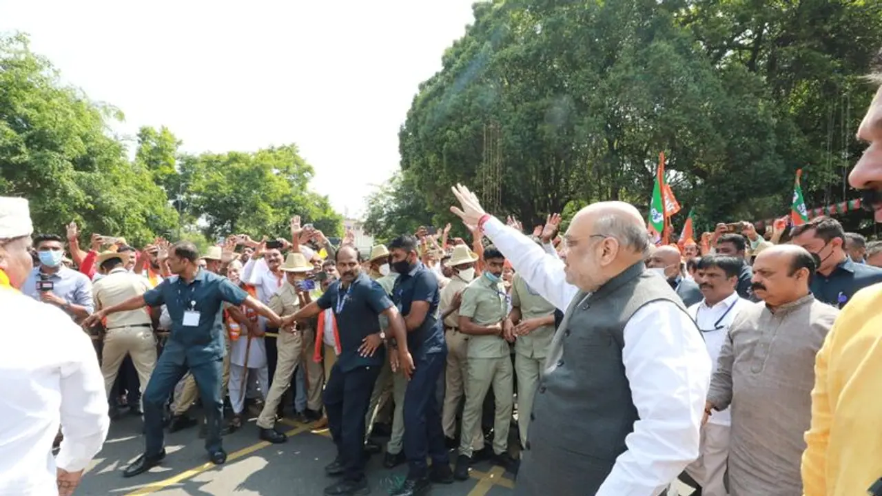 ಕರ್ನಾಟಕದಲ್ಲಿ ರಂಗೇರಿದ ಚುನಾವಣಾ ಅಖಾಡ, ಡಿ.29ರ ರಾತ್ರಿ ಬೆಂಗಳೂರಿಗೆ ಅಮಿತ್ ಶಾ ಪ್ರವಾಸ!