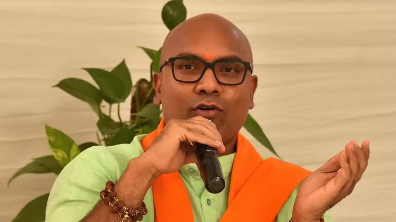 ఇష్టమొచ్చినట్లు వాగకు... ముందు అగ్నిపథ్ ఏంటో తెలుసుకో..: కేటీఆర్ పై ఎంపీ అరవింద్ ఫైర్ ఇష్టమొచ్చినట్లు వాగకు... ముందు అగ్నిపథ్ ఏంటో తెలుసుకో..: కేటీఆర్ పై ఎంపీ అరవింద్ ఫైర్