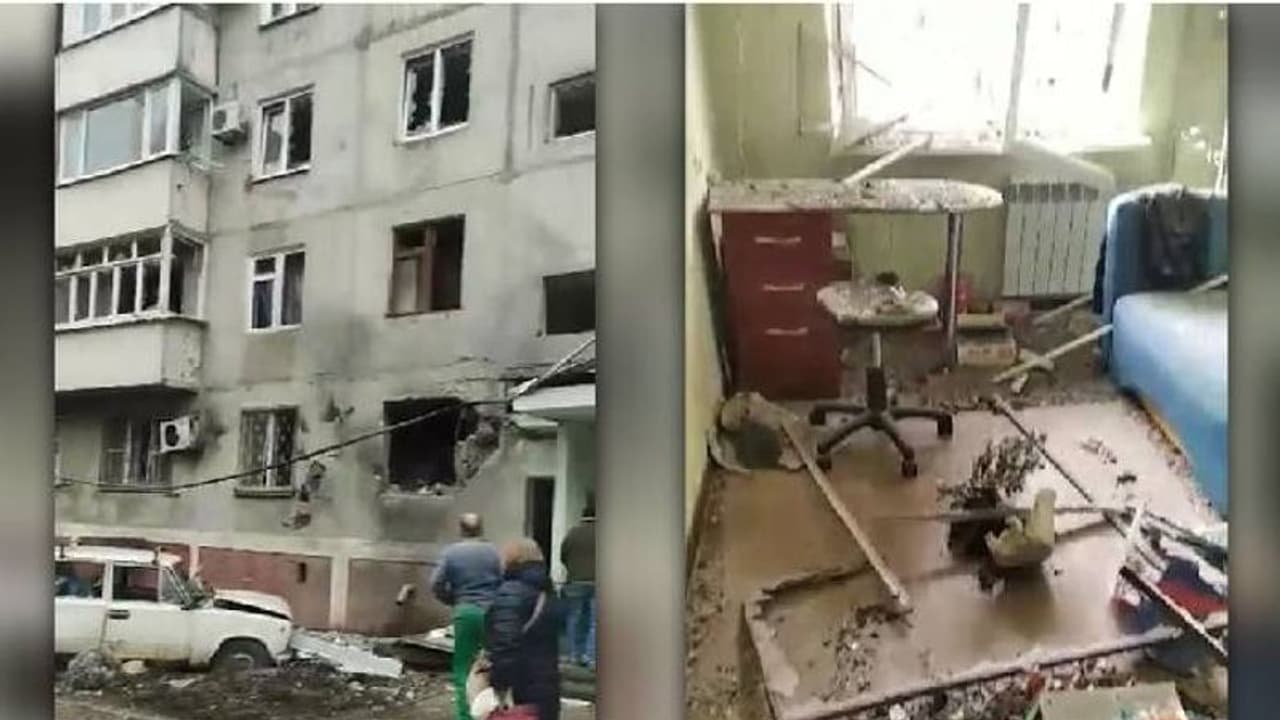 ഉക്രൈനിൽ കുഞ്ഞുങ്ങൾ ദാഹമകറ്റാൻ ചെളിക്കുഴിയിലെ വെള്ളം കുടിക്കുന്നുവെന്ന് റിപ്പോർട്ട് ഉക്രൈനിൽ കുഞ്ഞുങ്ങൾ ദാഹമകറ്റാൻ ചെളിക്കുഴിയിലെ വെള്ളം കുടിക്കുന്നുവെന്ന് റിപ്പോർട്ട്