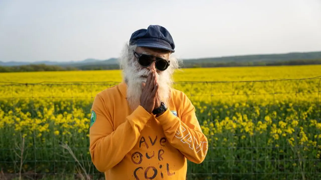 உலக சுற்றுச்சூழல் தினத்தையொட்டி ‘மண் காப்போம்’ இயக்கம்சார்பில் தமிழ்நாடு முழுவதும் விழிப்புணர்வு நிகழ்ச்சிகள் உலக சுற்றுச்சூழல் தினத்தையொட்டி ‘மண் காப்போம்’ இயக்கம்சார்பில் தமிழ்நாடு முழுவதும் விழிப்புணர்வு நிகழ்ச்சிகள்