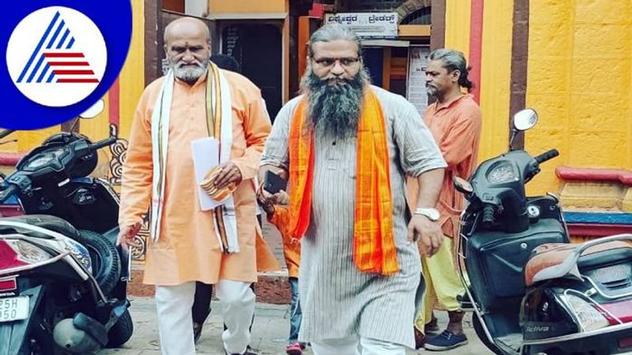 Dharwad: ವಿವಿಧ ದೇವಸ್ಥಾನಗಳಿಗೆ ಮುತಾಲಿಕ್ ಭೇಟಿ: ಸುಪ್ರಭಾತ ಮೊಳಗಿಸುವಂತೆ ಮನವಿ