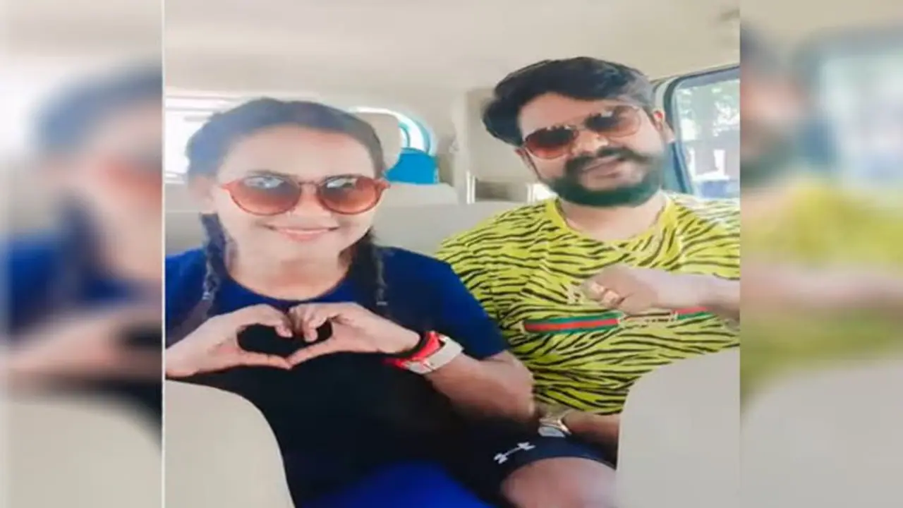 Shilpi Raj ने विजय चौहान को खास अंदाज में किया बर्थडे विश, तो यूजर ने MMS वीडियो को लेकर पूछा ये सवाल