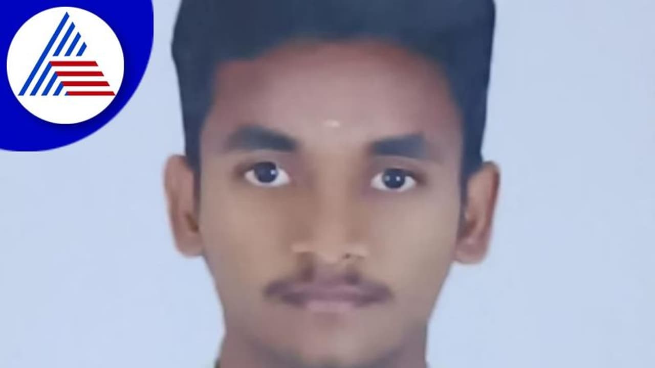 Davanagere: ನಾಲ್ಕು ಚಿನ್ನದ ಪದಕ ಪಡೆದ ಎಗ್‌ರೈಸ್ ಮಾರಾಟಗಾರನ ಪುತ್ರ!