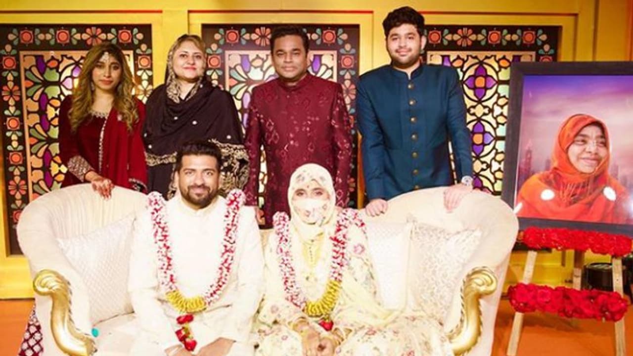 বাগদানের পর হয়ে গেল বিয়ে, কার সঙ্গে সাতপাকে ঘুরলেন এ আর রহমানের মেয়ে, জানেন পাত্র কে?