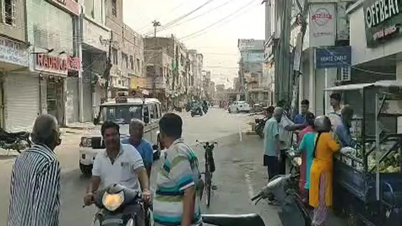 जोधपुर हिंसा में अब तकः 5 दिन बाद कर्फ्यू क्षेत्र में चार घंटे की ढील, 25 आरोपी गिरफ्तार, जानिए ताजा अपडेट