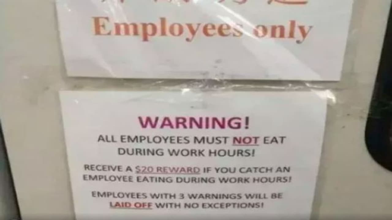 कर्मचारियों ने सोशल मीडिया पर डाल दिया बॉस का तुगलकी फरमान, इसे पढ़कर आपको भी आएगा गुस्सा कर्मचारियों ने सोशल मीडिया पर डाल दिया बॉस का तुगलकी फरमान, इसे पढ़कर आपको भी आएगा गुस्सा