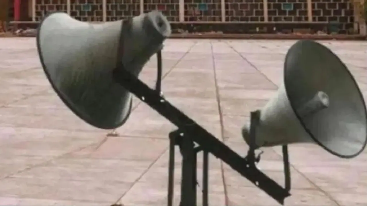 ಮಂದಿರದಲ್ಲಿ ಮೊಳಗಿದ ಧ್ವನಿವರ್ಧಕ, ಆಸುಪಾಸಿನ ಜನರಿಂದ ದಾಳಿ, ಥಳಿತಕ್ಕೆ ಓರ್ವ ಬಲಿ! ಮಂದಿರದಲ್ಲಿ ಮೊಳಗಿದ ಧ್ವನಿವರ್ಧಕ, ಆಸುಪಾಸಿನ ಜನರಿಂದ ದಾಳಿ, ಥಳಿತಕ್ಕೆ ಓರ್ವ ಬಲಿ!