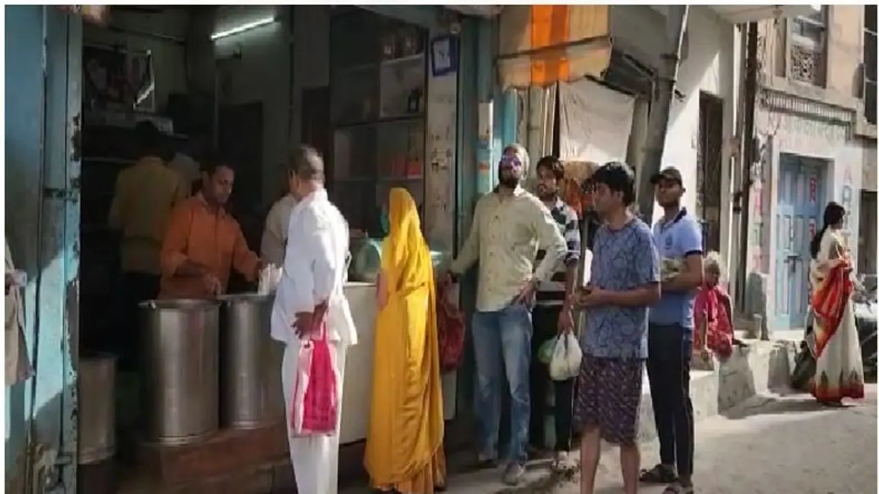 जोधपुर हिंसाः दो घंटे की ढील में लोग खरीददारी के निकले, कर्फ्यू को लेकर बोली ये बड़ी बात