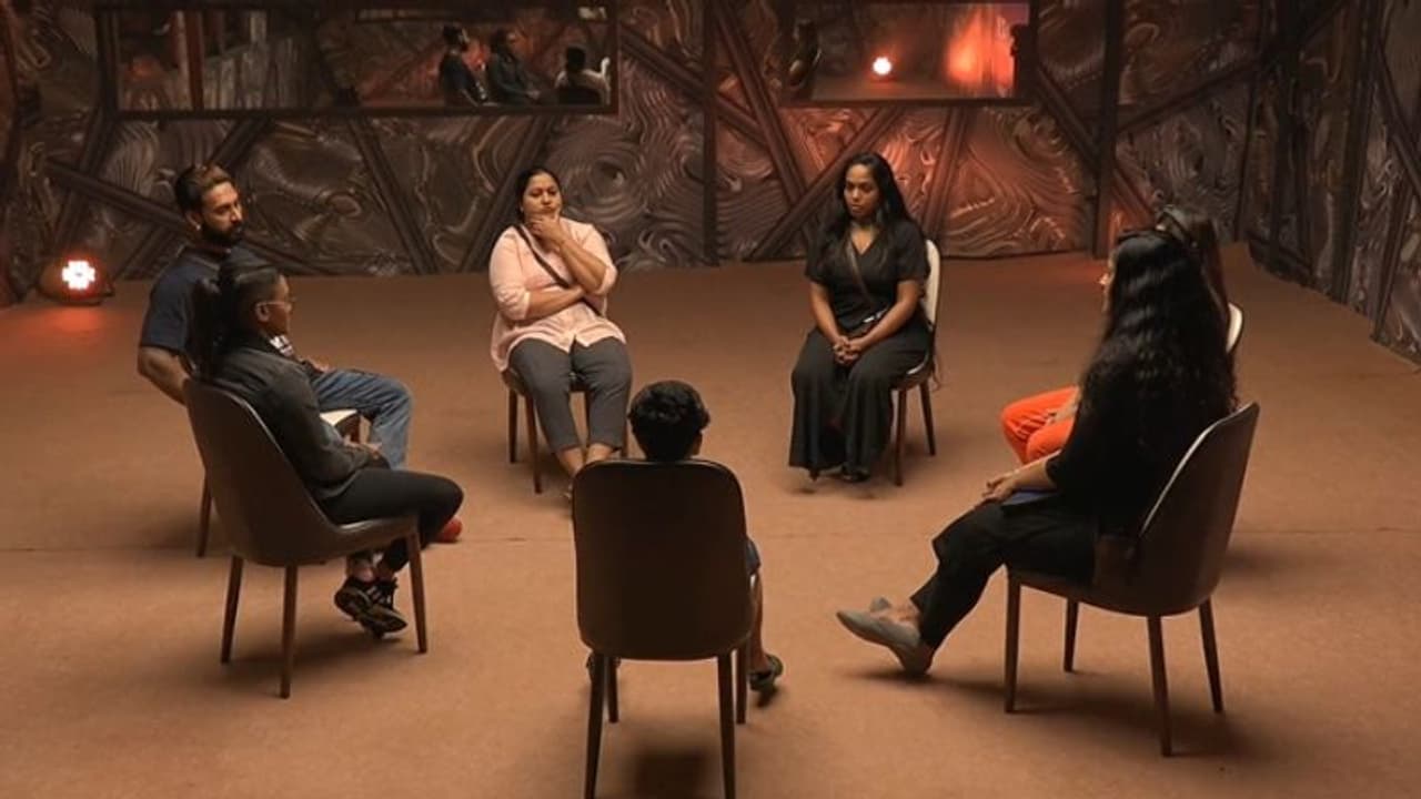 Bigg Boss 4 : ഏഴിലൊരാള്‍ക്ക് നോമിനേഷന്‍ ഫ്രീ കാര്‍ഡ്! വാഗ്‍ദാനവുമായി ബിഗ് ബോസ്