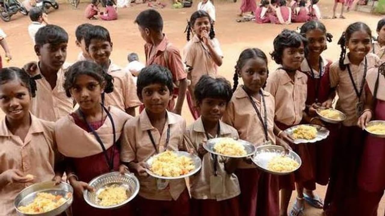 காலைச்சிற்றுண்டி" திட்டத்திற்கு கலைஞர் பெயர் வையுங்க.. முந்தியடித்து ஆலோசனை சொல்லும் ஆசிரியர்கள் சங்கம். 