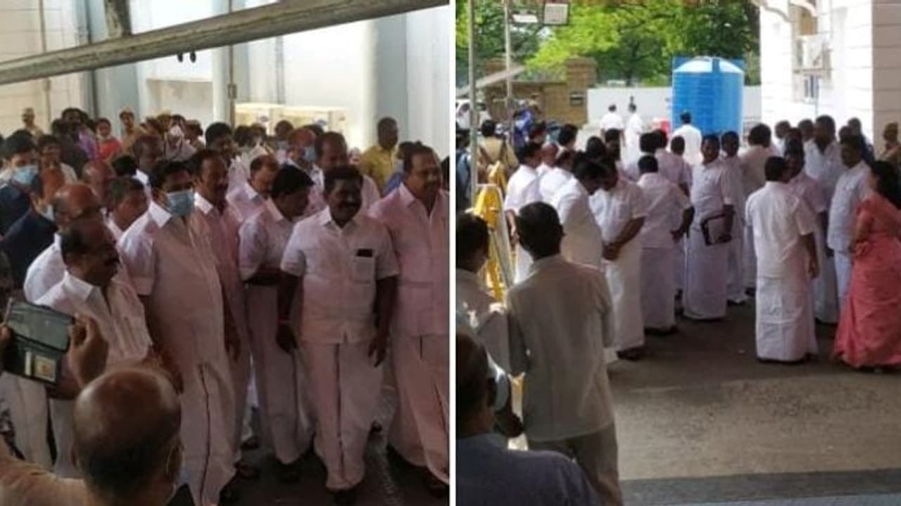 பட்ஜெட்டை புறக்கணித்த அதிமுக.! ஈரோடு தேர்தல் முறைகேடு, ஓபிஎஸ்க்கு இருக்கை ஒதுக்கியதற்கு எதிர்த்து முழக்கம் பட்ஜெட்டை புறக்கணித்த அதிமுக.! ஈரோடு தேர்தல் முறைகேடு, ஓபிஎஸ்க்கு இருக்கை ஒதுக்கியதற்கு எதிர்த்து முழக்கம்