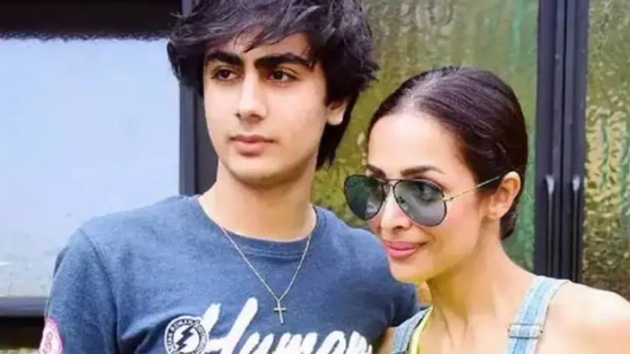 Malaika Arora : 'മകന് ഞാൻ മലയാളം പാട്ടുകൾ പാടിക്കൊടുക്കുമായിരുന്നു', ബോളിവുഡ് നടി മലൈകയുടെ കുറിപ്പ് Malaika Arora : 'മകന് ഞാൻ മലയാളം പാട്ടുകൾ പാടിക്കൊടുക്കുമായിരുന്നു', ബോളിവുഡ് നടി മലൈകയുടെ കുറിപ്പ്