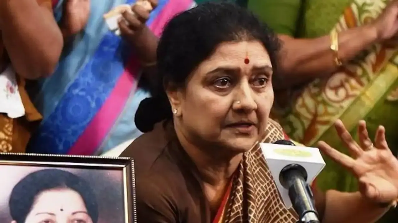 Jayalalithaa death probe: Commission seeks probe into roles of Sasikala, her nephew Dr Shivakumar Jayalalithaa death probe: Commission seeks probe into roles of Sasikala, her nephew Dr Shivakumar