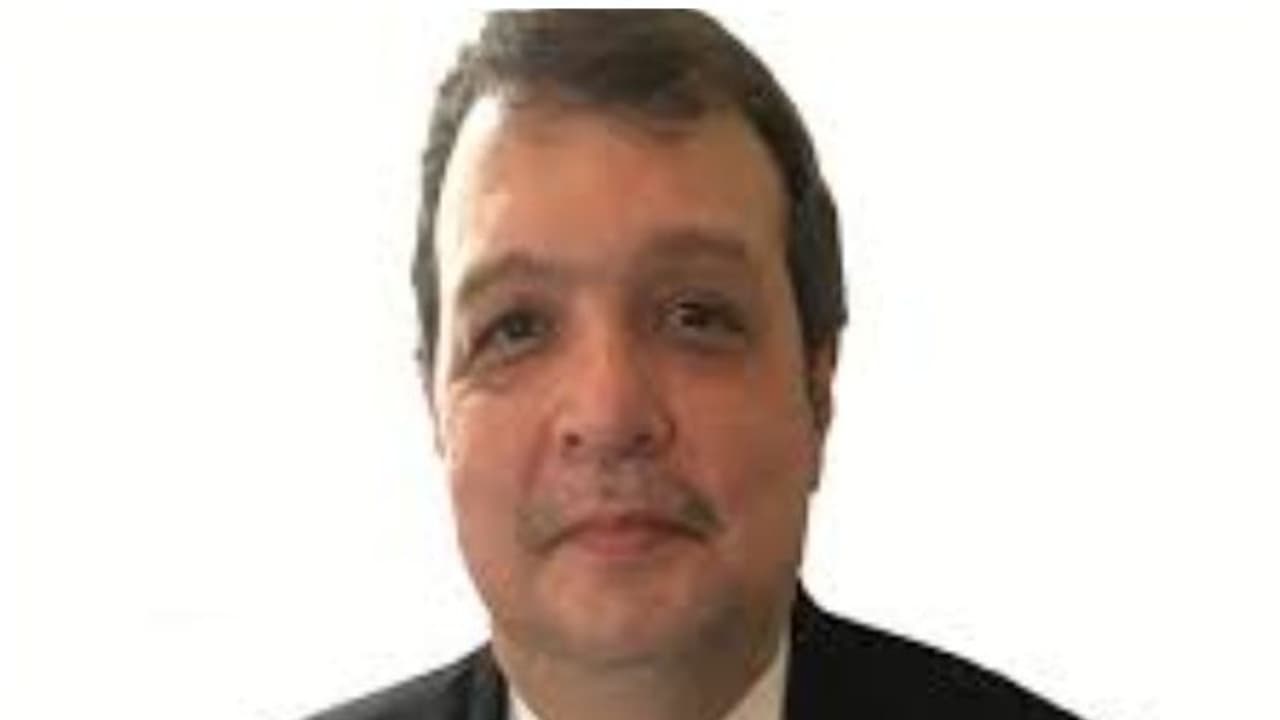 Justice Pardiwala on Social Media: 'సోషల్ మీడియాపై నియంత్రణ తప్పనిసరి': జస్టిస్ పర్దీవాలా కీలక వ్యాఖ్యలు Justice Pardiwala on Social Media: 'సోషల్ మీడియాపై నియంత్రణ తప్పనిసరి': జస్టిస్ పర్దీవాలా కీలక వ్యాఖ్యలు