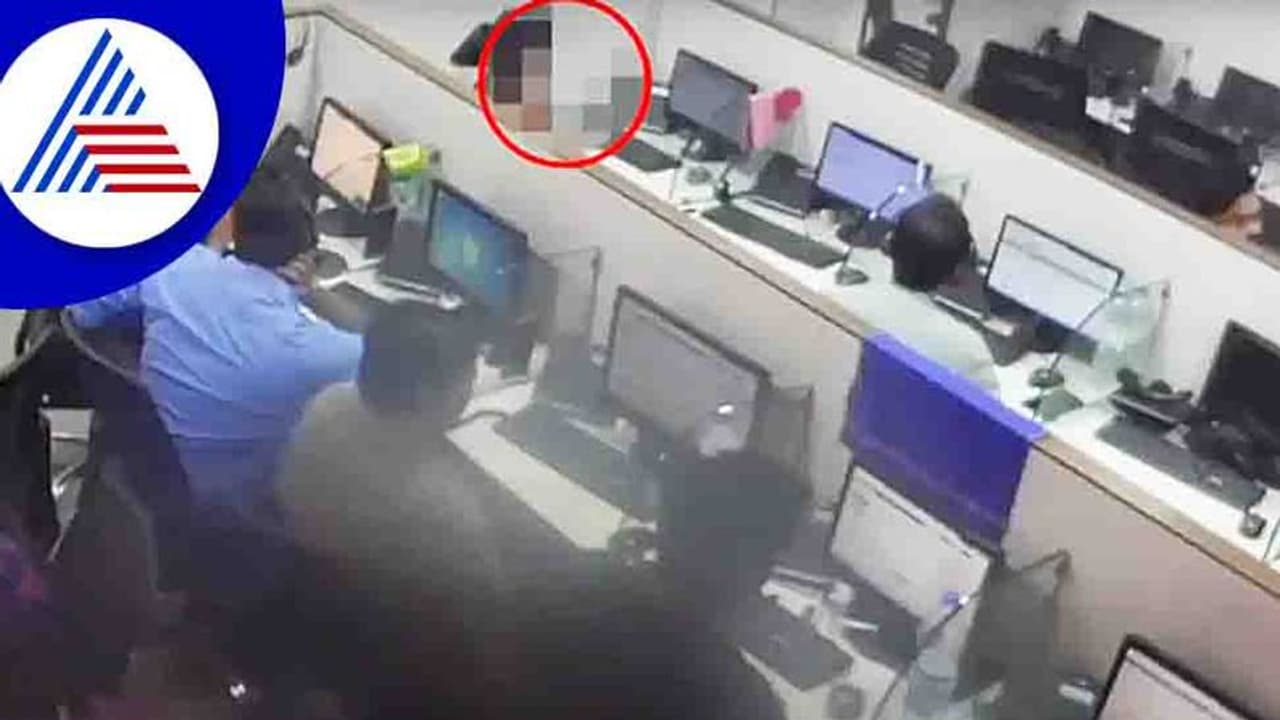 ಕೋಲ್ಕತ್ತಾದ ಫೇಕ್ ಕಾಲ್ ಸೆಂಟರ್ ಮುಚ್ಚಿಸಿದ ಅಮೆರಿಕಾದ ಯೂಟ್ಯೂಬರ್ ಮಾರ್ಕ್ ರಾಬರ್: ಹೇಗಿತ್ತು ಕಾರ್ಯಾಚರಣೆ? ಕೋಲ್ಕತ್ತಾದ ಫೇಕ್ ಕಾಲ್ ಸೆಂಟರ್ ಮುಚ್ಚಿಸಿದ ಅಮೆರಿಕಾದ ಯೂಟ್ಯೂಬರ್ ಮಾರ್ಕ್ ರಾಬರ್: ಹೇಗಿತ್ತು ಕಾರ್ಯಾಚರಣೆ?