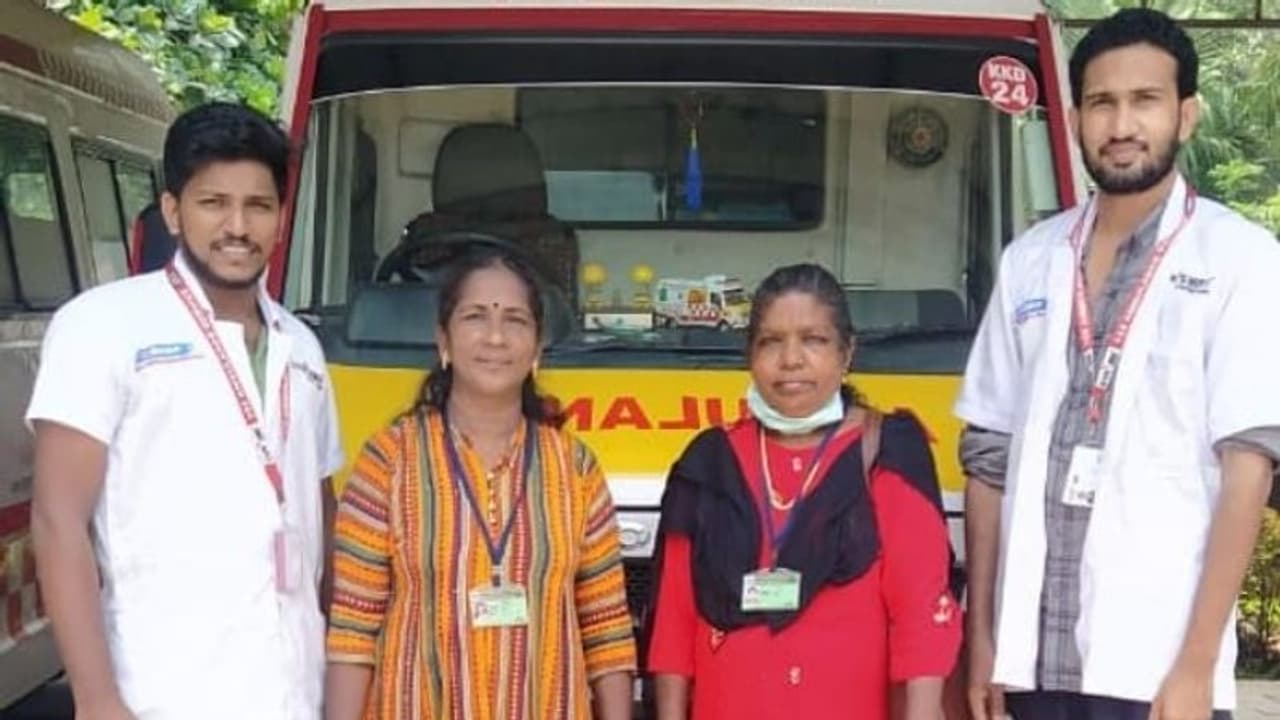 വീട്ടിൽ പ്രസവിച്ച അതിഥി തൊഴിലാളി യുവതിക്കും കുഞ്ഞിനും രക്ഷകരായി 'കനിവും' ആശാ പ്രവർത്തകരും വീട്ടിൽ പ്രസവിച്ച അതിഥി തൊഴിലാളി യുവതിക്കും കുഞ്ഞിനും രക്ഷകരായി 'കനിവും' ആശാ പ്രവർത്തകരും