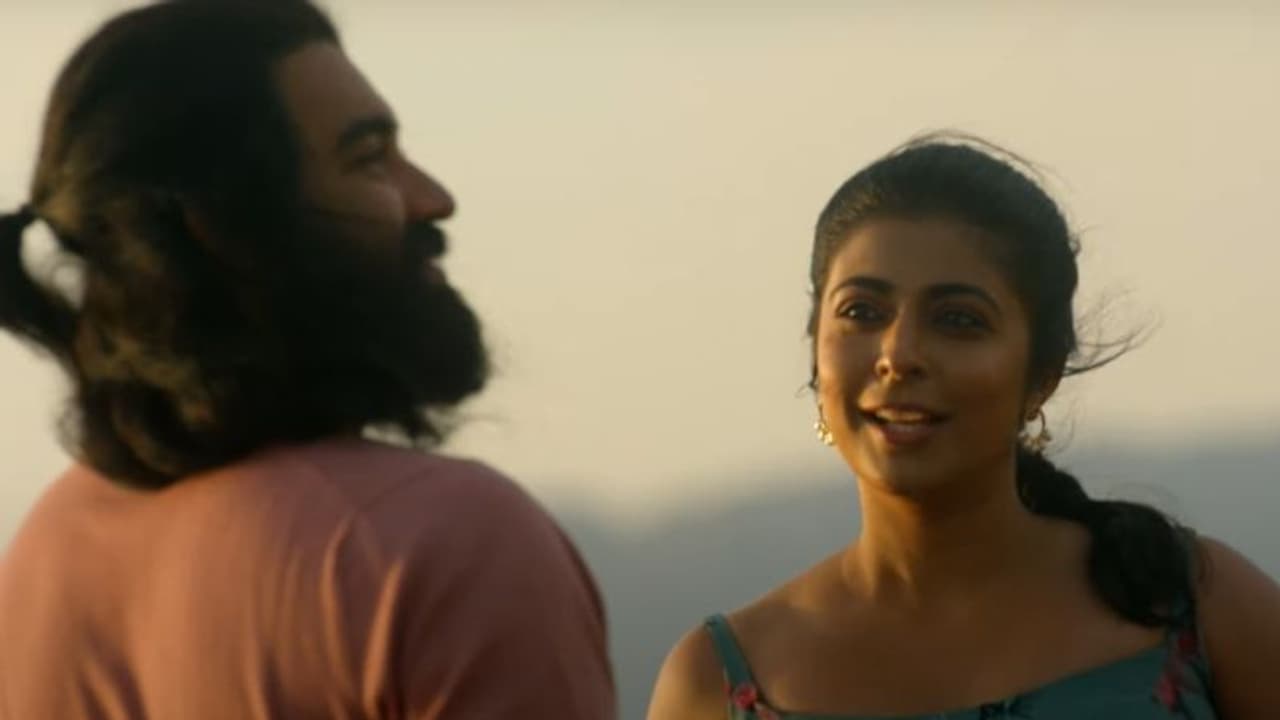 Varayan Song : 'ഏദനിന് മധു നിറയും'; 'വരയനി'ലെ വീഡിയോ ഗാനം Varayan Song : 'ഏദനിന് മധു നിറയും'; 'വരയനി'ലെ വീഡിയോ ഗാനം