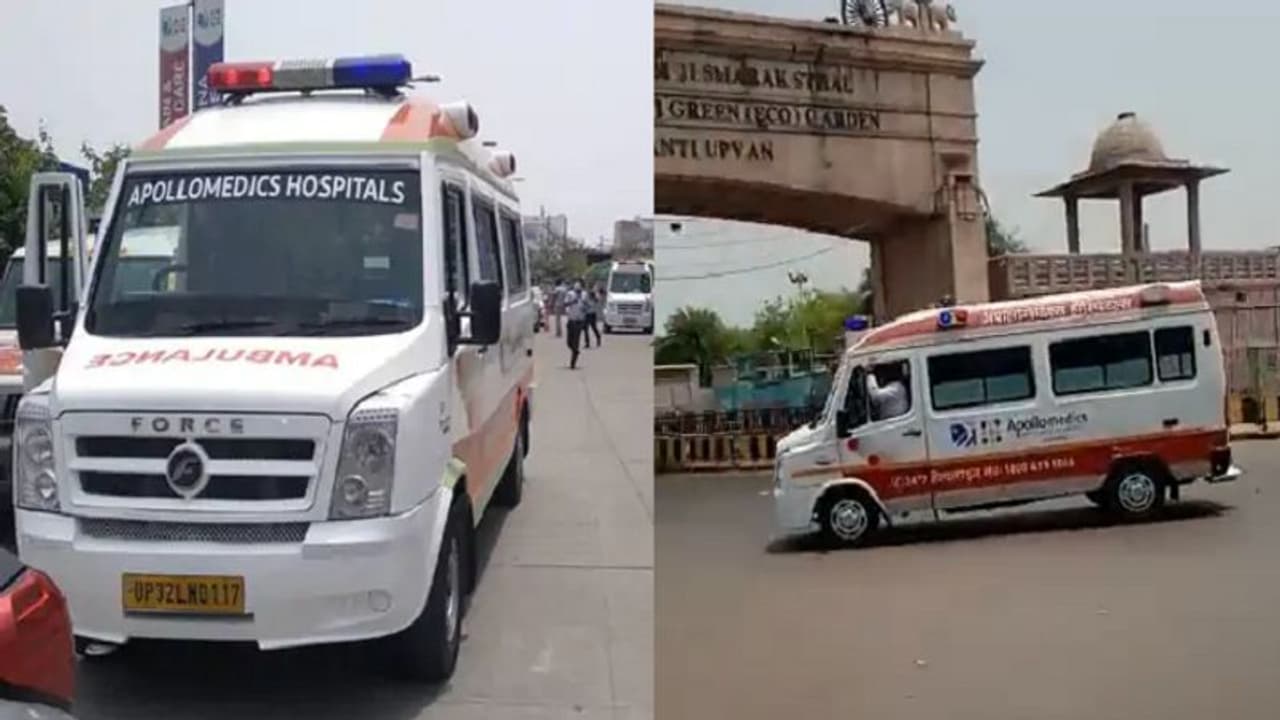 21 वर्षीय ब्रेन डेड युवक ने दी 35 साल की महिला को नई जिंदगी, 9 मिनट के लिए लखनऊ में बना ग्रीन कॉरिडोर 21 वर्षीय ब्रेन डेड युवक ने दी 35 साल की महिला को नई जिंदगी, 9 मिनट के लिए लखनऊ में बना ग्रीन कॉरिडोर