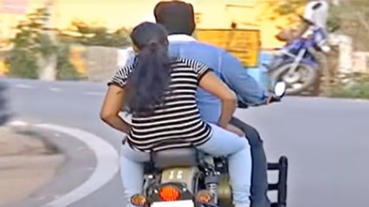  காதலிக்காக மனைவி அடித்து கொலை.. சடலத்தை எரிக்க முயற்சித்த போது சிக்கிய கணவன். 