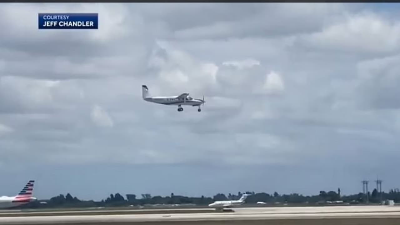 യാത്രക്കിടെ പൈലറ്റ് ബോധംകെട്ടു, യാത്രക്കാരന്‍ വിമാനം താഴെയിറക്കി! 