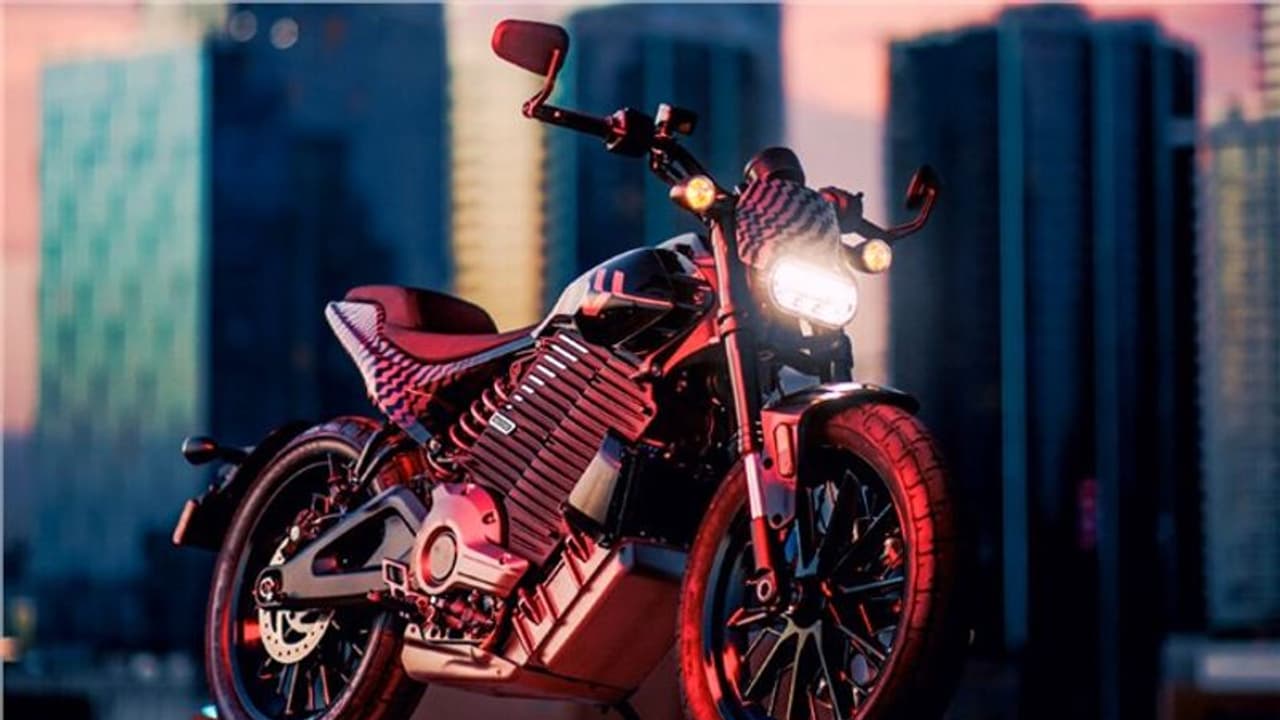 അവതരിപ്പിച്ച് വെറും 18 മിനിറ്റിനകം ഈ ബൈക്ക് മുഴുവനും വിറ്റുതീര്ന്നു! അവതരിപ്പിച്ച് വെറും 18 മിനിറ്റിനകം ഈ ബൈക്ക് മുഴുവനും വിറ്റുതീര്ന്നു!