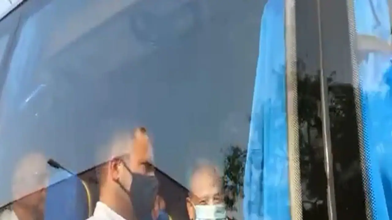 రాజస్తాన్‌లో రిసార్ట్ రాజకీయాలు.. కాంగ్రెస్ ఎమ్మెల్యేలకు మ్యాజిక్ షో.. బీజేపీ ఎమ్మెల్యేలకు యోగా