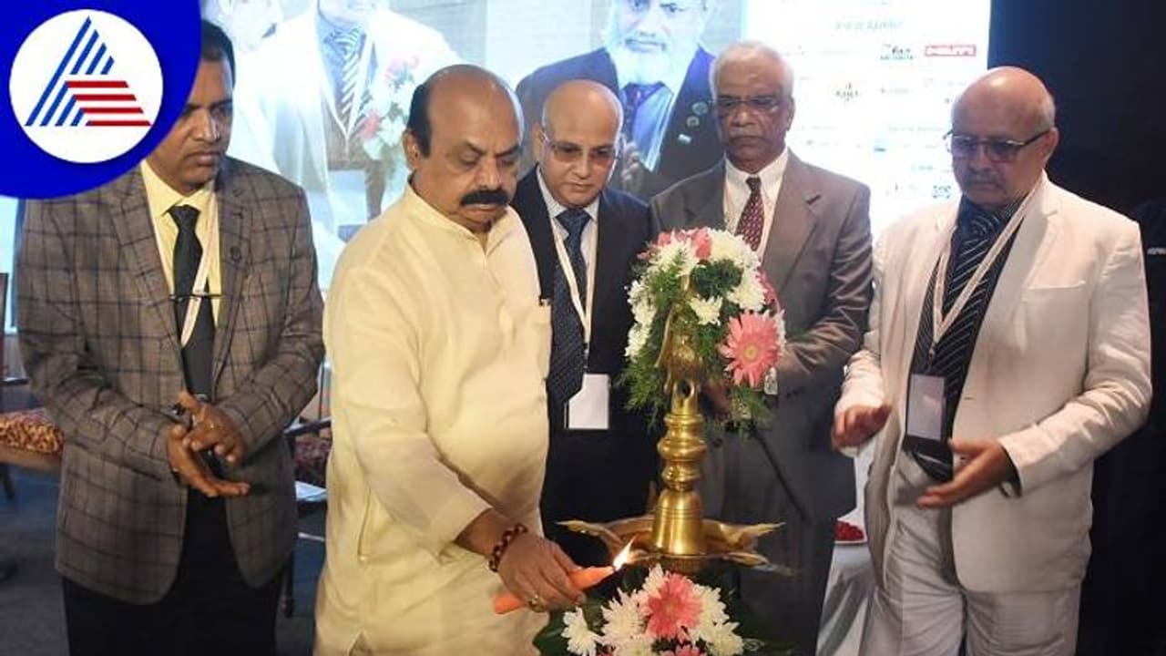 ನವ ಕರ್ನಾಟಕದ ನಿರ್ಮಾಣಕ್ಕೆ ಕೈಜೋಡಿಸಿ: ಸಿಎಂ ಬೊಮ್ಮಾಯಿ