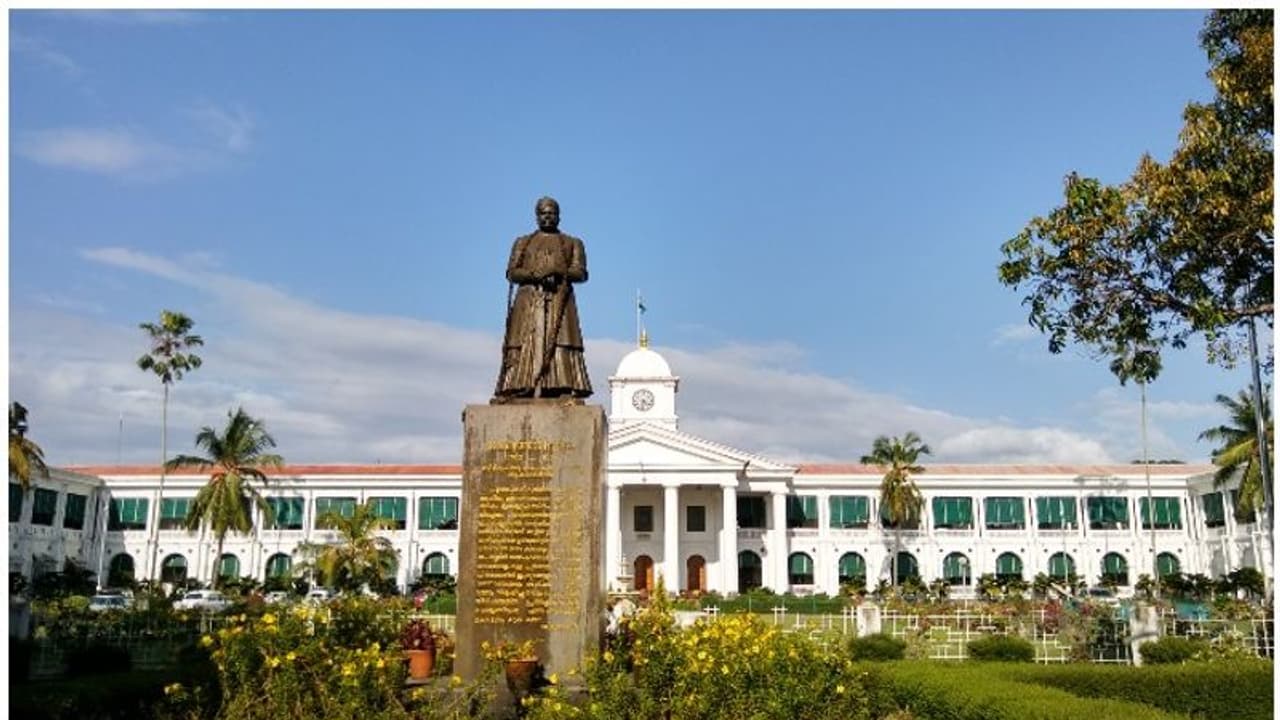 പഠനമുറി നിര്‍മാണ പദ്ധതിയിലേക്ക് അപേക്ഷ ക്ഷണിച്ചു; പന്ത്രണ്ടാം ക്ലാസ് വരെയുള്ള വിദ്യാര്‍ത്ഥികള്‍ക്ക് അര്‍ഹത