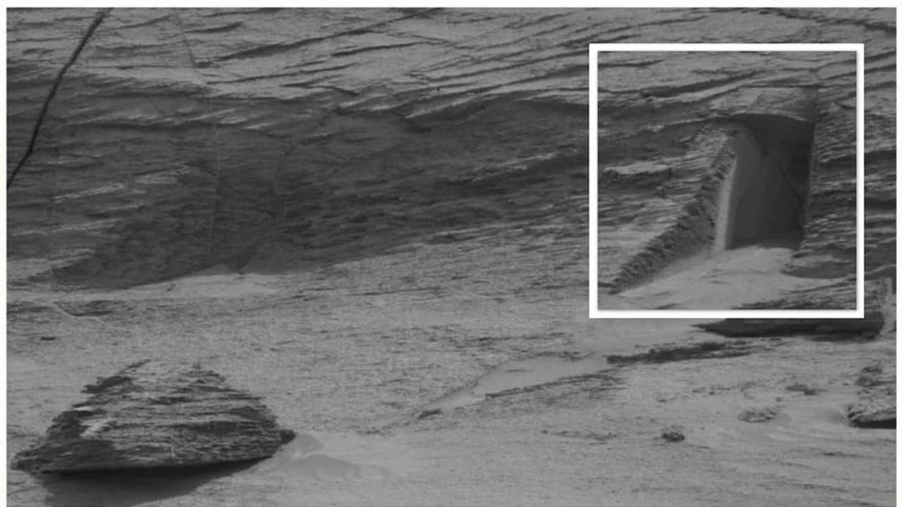 ಮಂಗಳ ಗ್ರಹದಲ್ಲಿ ಏಲಿಯನ್ ರಹಸ್ಯ ದ್ವಾರ? ವೈರಲ್ ಚಿತ್ರದ ಅಸಲಿಯತ್ತೇನು?