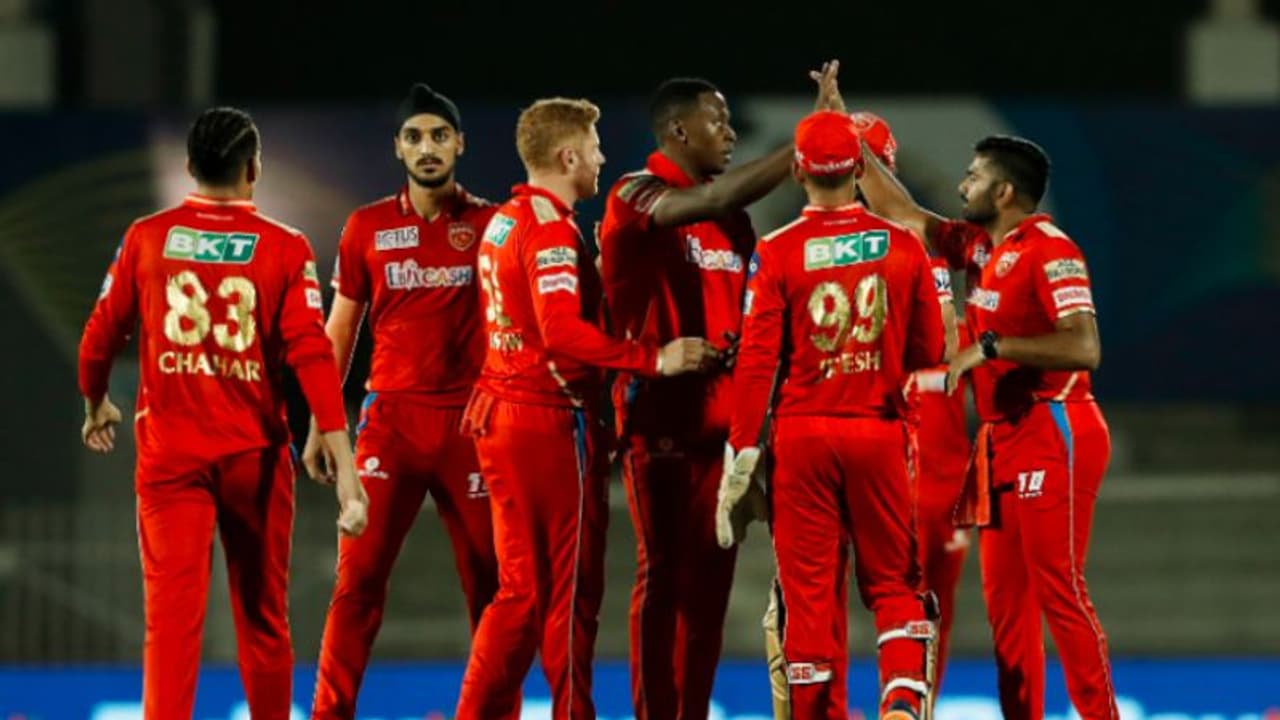 RCB vs PBKS আররসিবির বিরুদ্ধে দাপুটে জয় পঞ্জাবের, ৫৪ রানে ম্য়াচ জিতল মায়াঙ্ক আগরোওয়ালের দল RCB vs PBKS আররসিবির বিরুদ্ধে দাপুটে জয় পঞ্জাবের, ৫৪ রানে ম্য়াচ জিতল মায়াঙ্ক আগরোওয়ালের দল