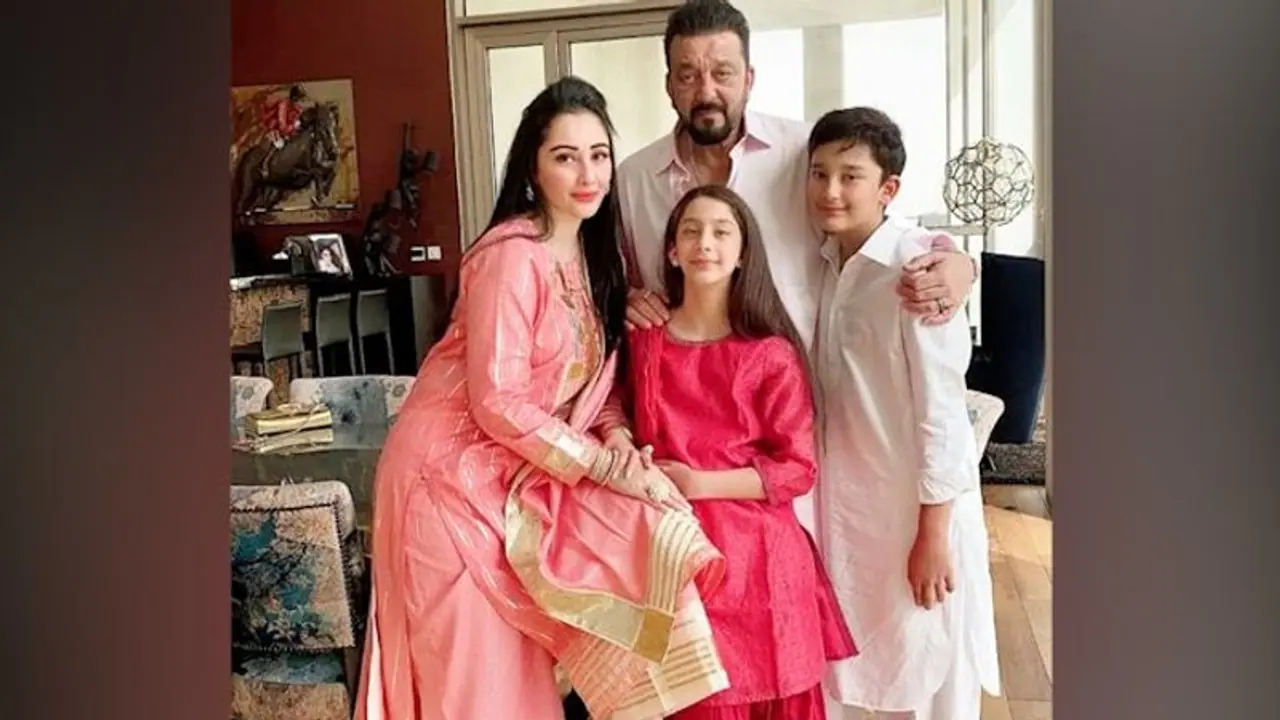 Sanjay Dutt has been living away from Maanayata and kids; here’s why Sanjay Dutt has been living away from Maanayata and kids; here’s why