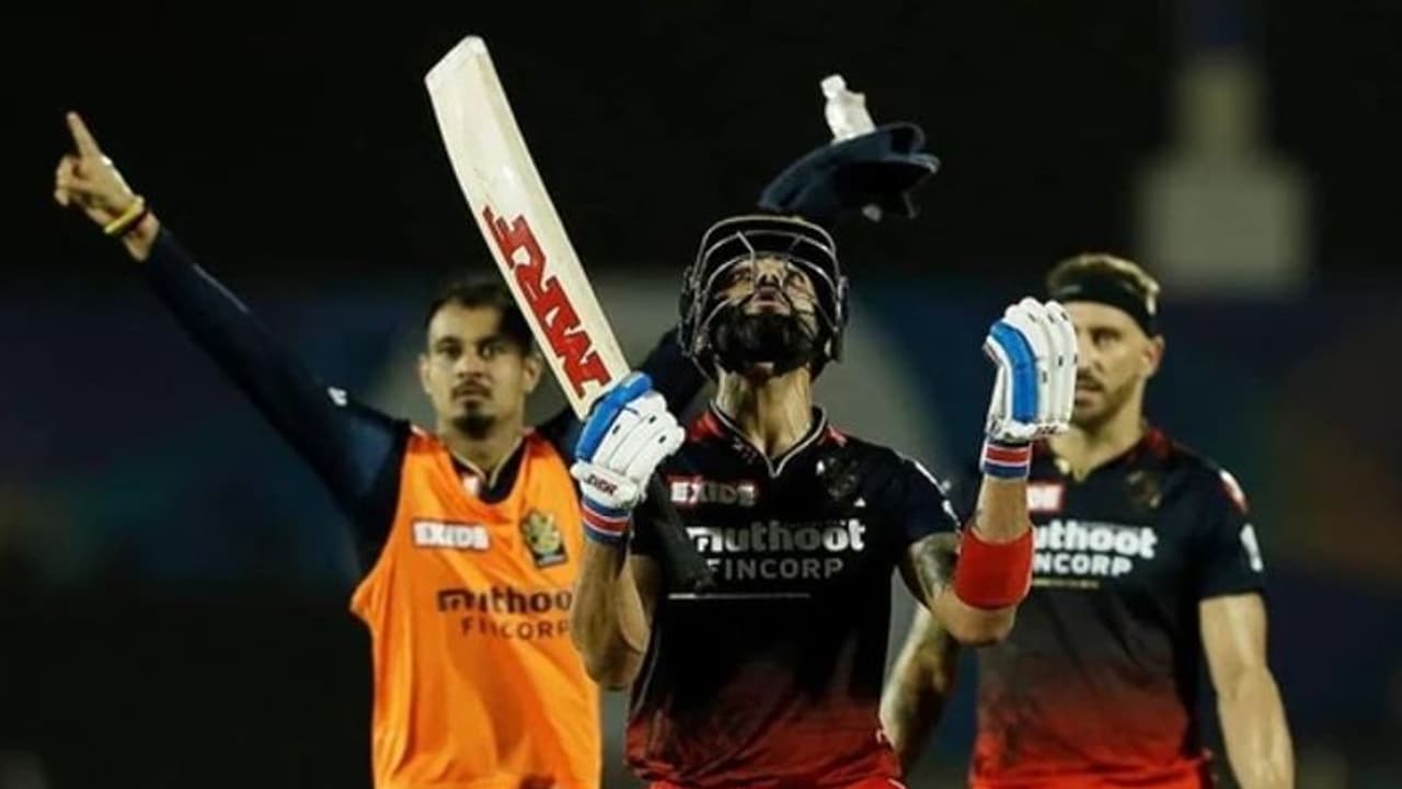 ವಿರಾಟ್ ಕೊಹ್ಲಿಯ ಘನಘೋರ ವೈಫಲ್ಯಕ್ಕೆ ಮರಗುತ್ತಿದೆ ಕ್ರಿಕೆಟ್​​​​ ಜಗತ್ತು..! 