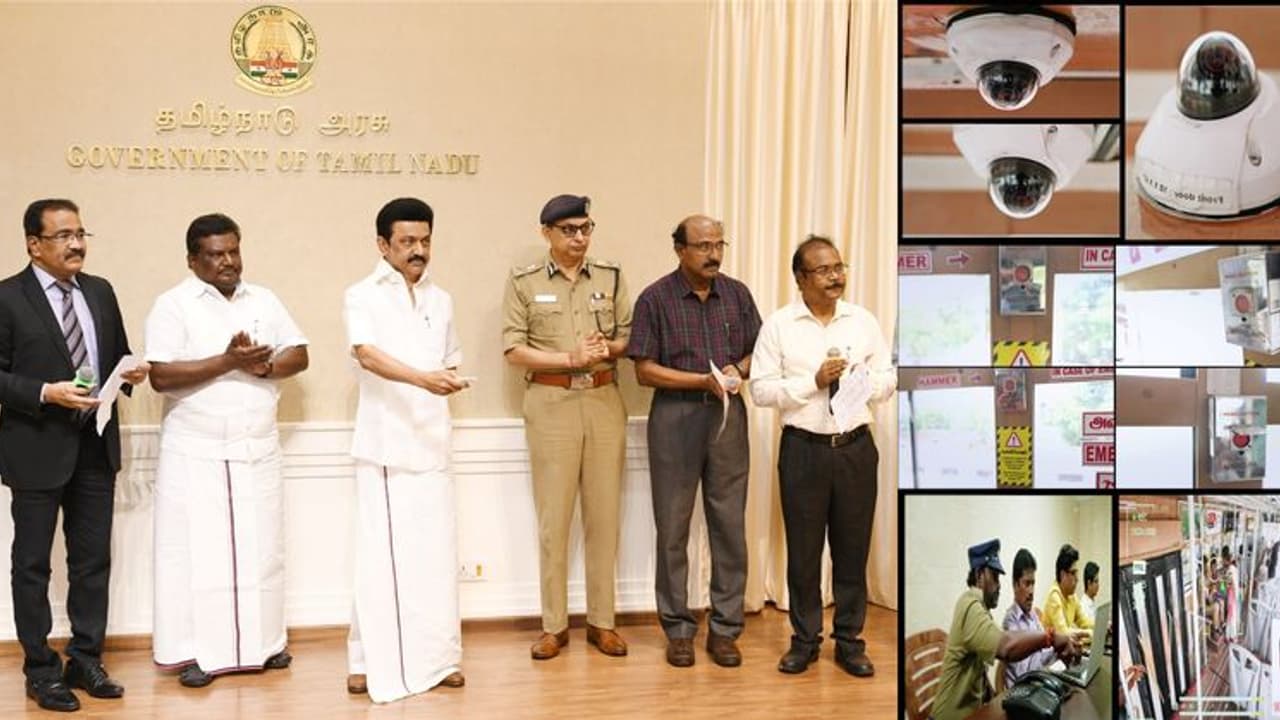 பேருந்தில் பெண்களிடம் அத்துமீறல்..இனி ஒரே ஒரு பட்டனை அழுத்தினால் போதும்..புதுதிட்டத்தை தொடங்கி வைத்த முதல்வர் பேருந்தில் பெண்களிடம் அத்துமீறல்..இனி ஒரே ஒரு பட்டனை அழுத்தினால் போதும்..புதுதிட்டத்தை தொடங்கி வைத்த முதல்வர்