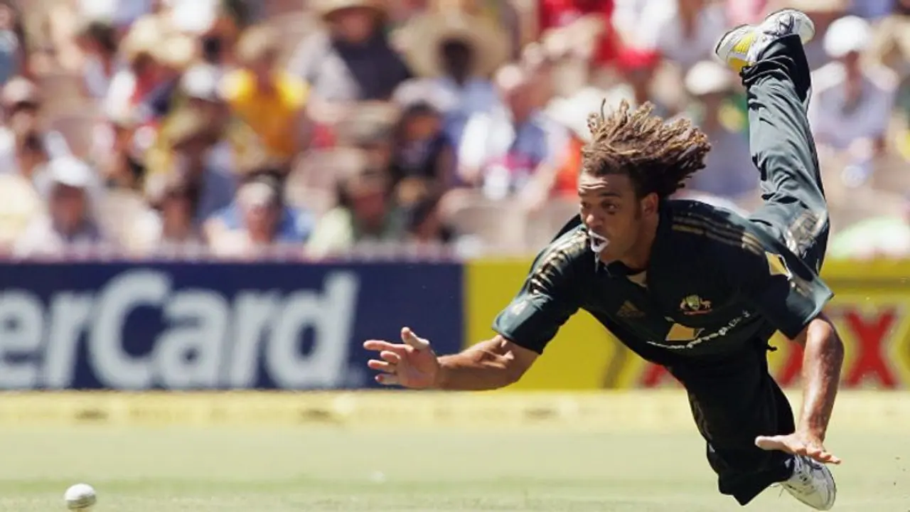 Andrew Symonds : അന്ന് സാക്ഷാല് ജോണ്ടി റോഡ്സ് പറഞ്ഞു; ആൻഡ്രൂ സൈമണ്ട്സിനെക്കാള് മികച്ച ഫീല്ഡറില്ല! Andrew Symonds : അന്ന് സാക്ഷാല് ജോണ്ടി റോഡ്സ് പറഞ്ഞു; ആൻഡ്രൂ സൈമണ്ട്സിനെക്കാള് മികച്ച ഫീല്ഡറില്ല!