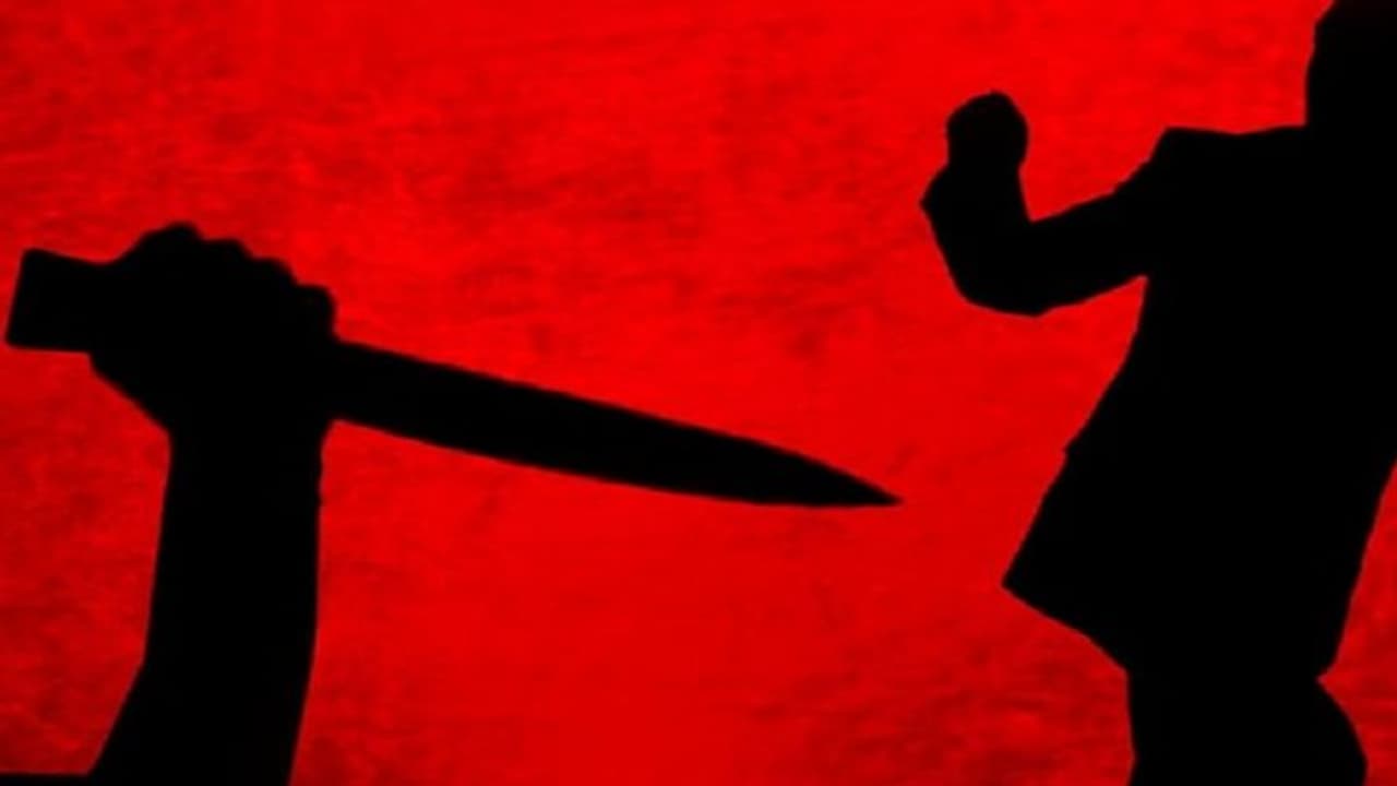 Dharwad Crime News: ಪ್ರಿಯಕರನ ಜತೆ ಸೇರಿ ತಾಯಿಗೆ ಚೂರಿ ಇರಿದ ಮಗಳು 