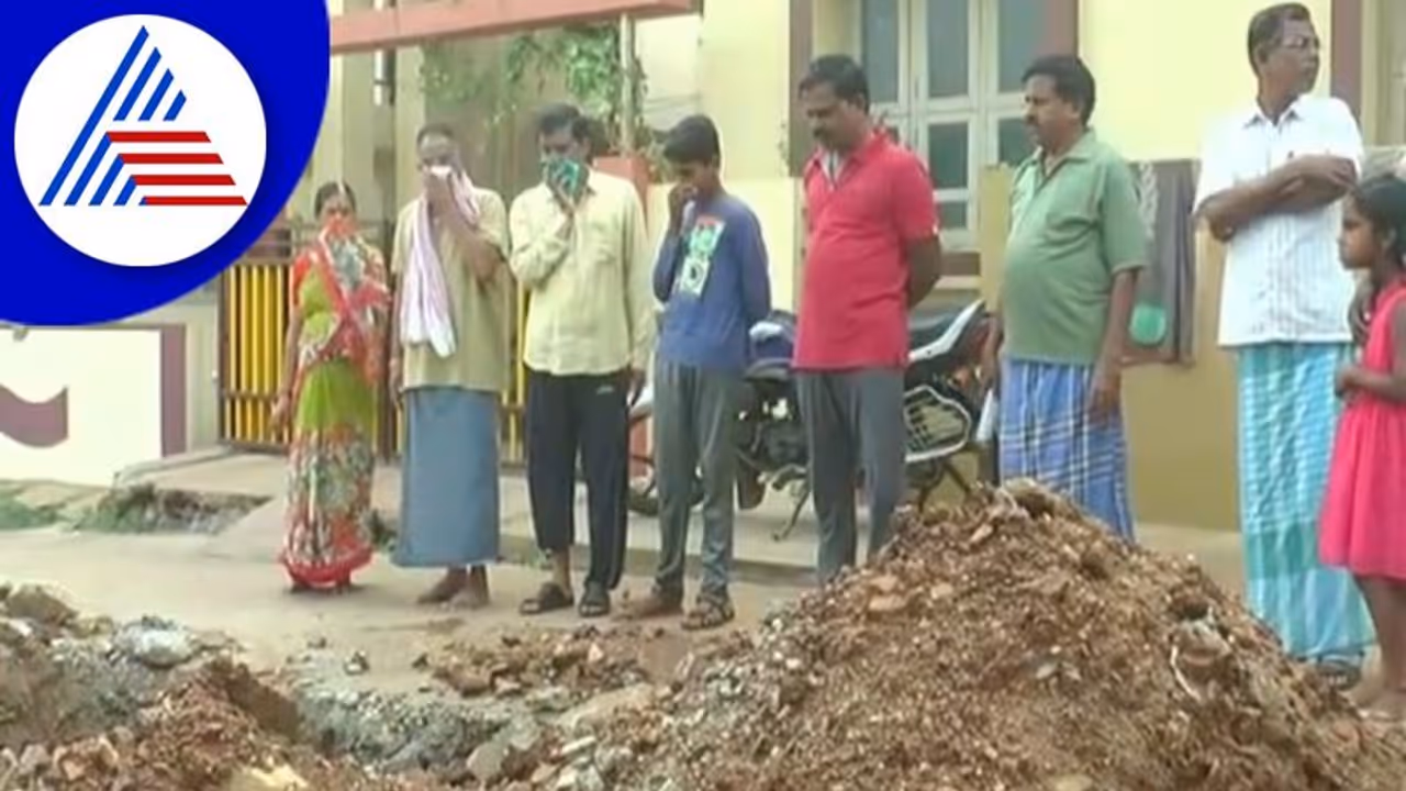 Chitradurga: ಕಳೆದ ಒಂದು ತಿಂಗಳಿಂದ ಸಹ್ಯಾದ್ರಿ ಬಡಾವಣೆ ಜನರ ಗೋಳು ಕೇಳೋರಿಲ್ಲ!